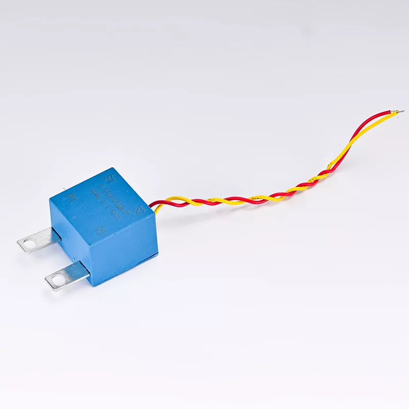 Zein da korronte transformadore baten eta tentsio transformadore baten arteko aldea?